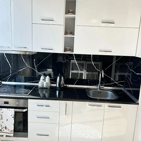 Joel 1br Center Apartmán *